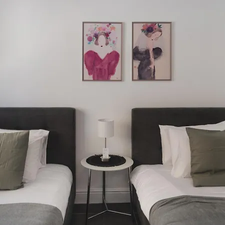Holiday home Phaedrus Living Luxury Botanic